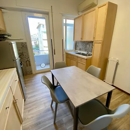 Via Xx Settembre 아파트 산레모