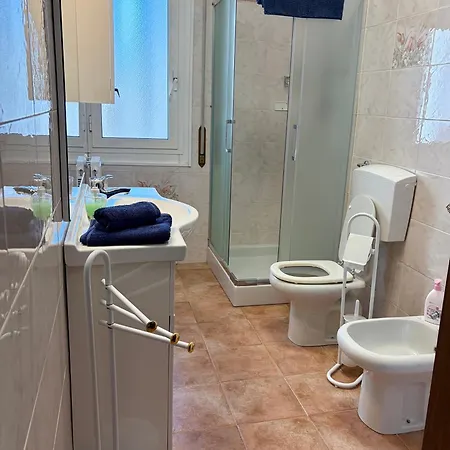 Via Xx Settembre アパート サンレモ